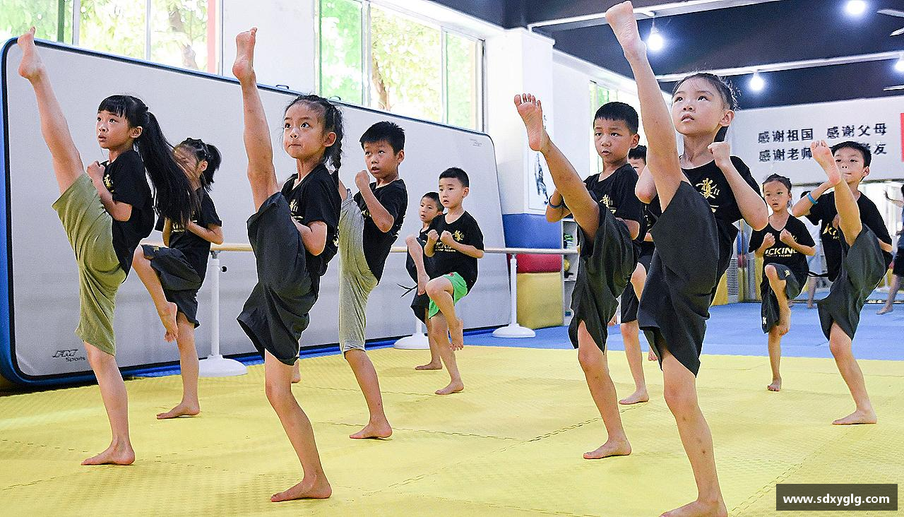 挑战极限，追求卓越！